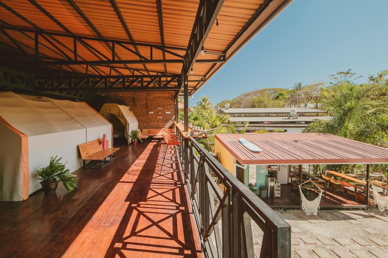 Habitat Surf Glamp Playa Santa Teresa (Puntarenas) Exterior foto
